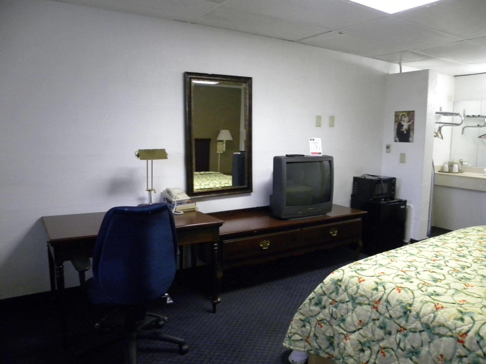 Guest Inn ロジャース エクステリア 写真