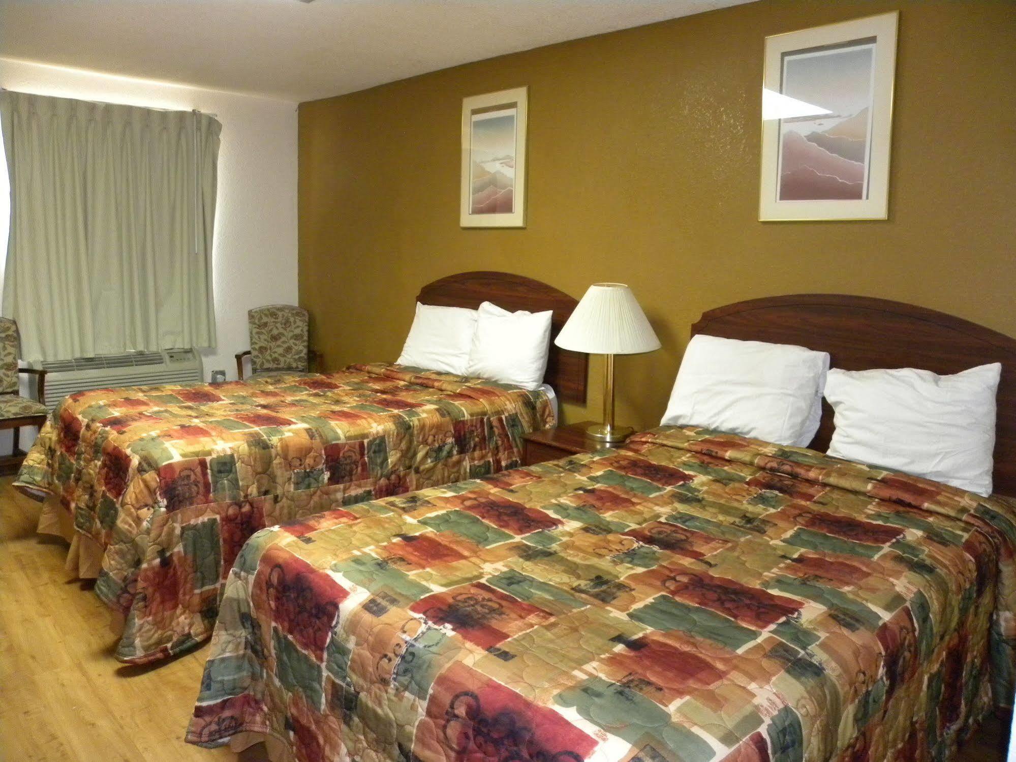 Guest Inn ロジャース エクステリア 写真